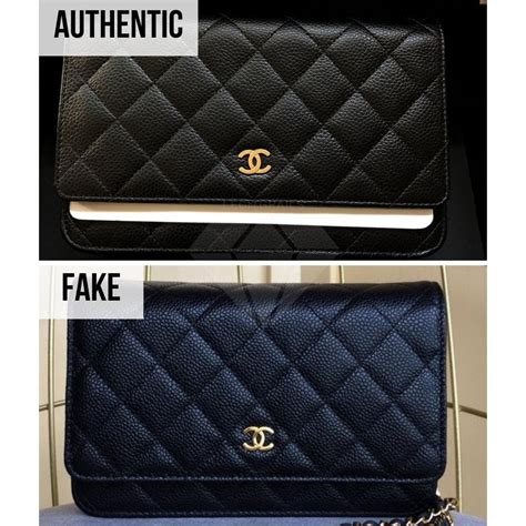 chanel caviar wallet replica|Anti.